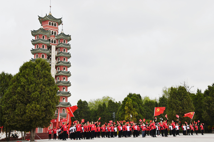 1619330671664198.jpg 朗誦七律長征_副本.jpg