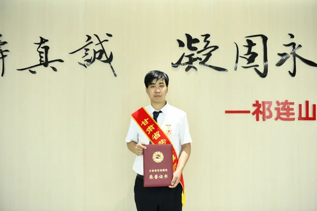 1750332983598864.jpg 1.jpg